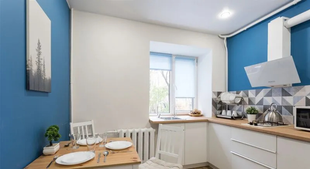 Две подушки на ул. Мальцева, д. 28