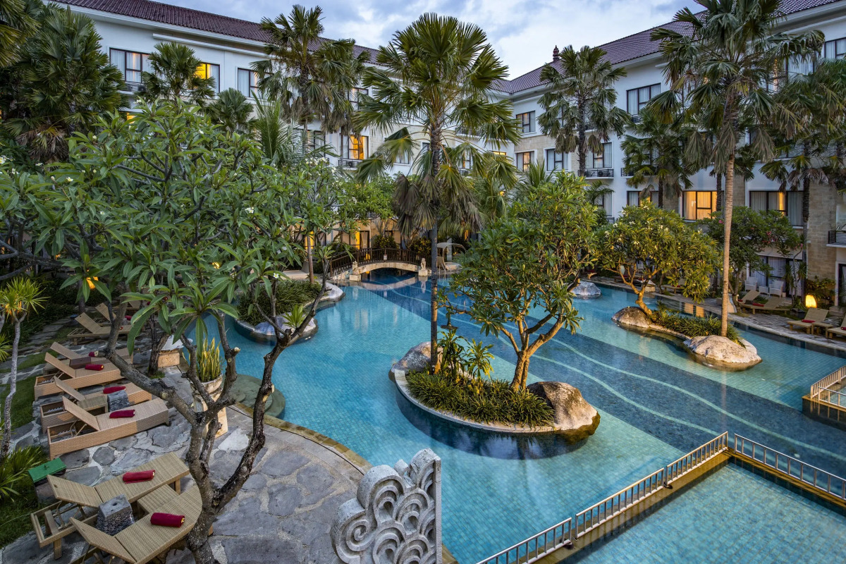 Отель Truntum Kuta