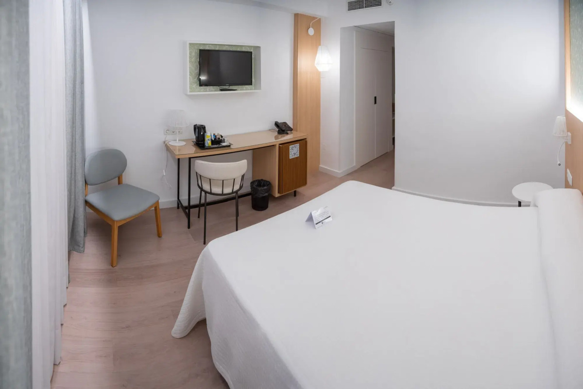 Hotel Sercotel Carlos III