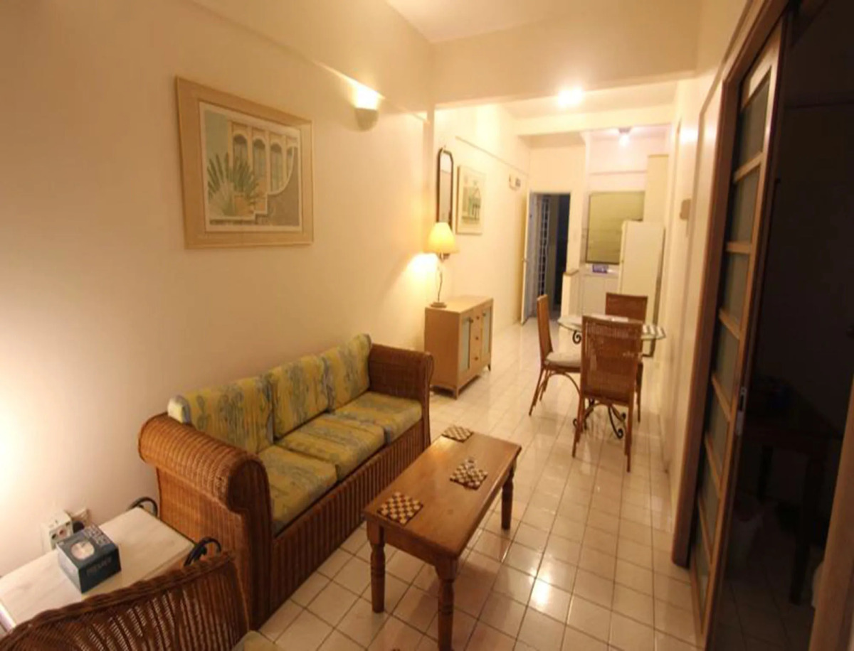 Paradise Lagoon Apartment