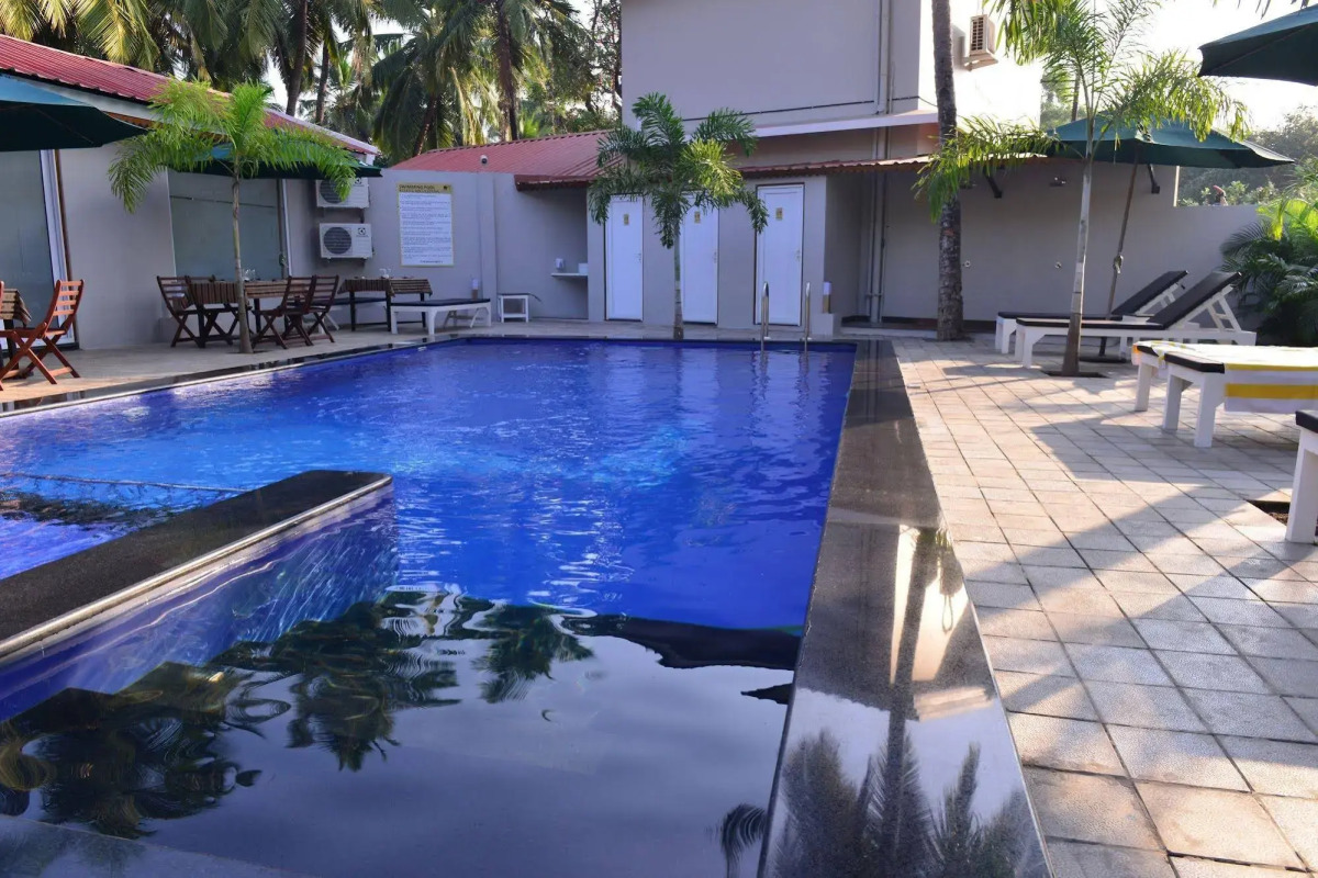 Majestic Beach Comforts