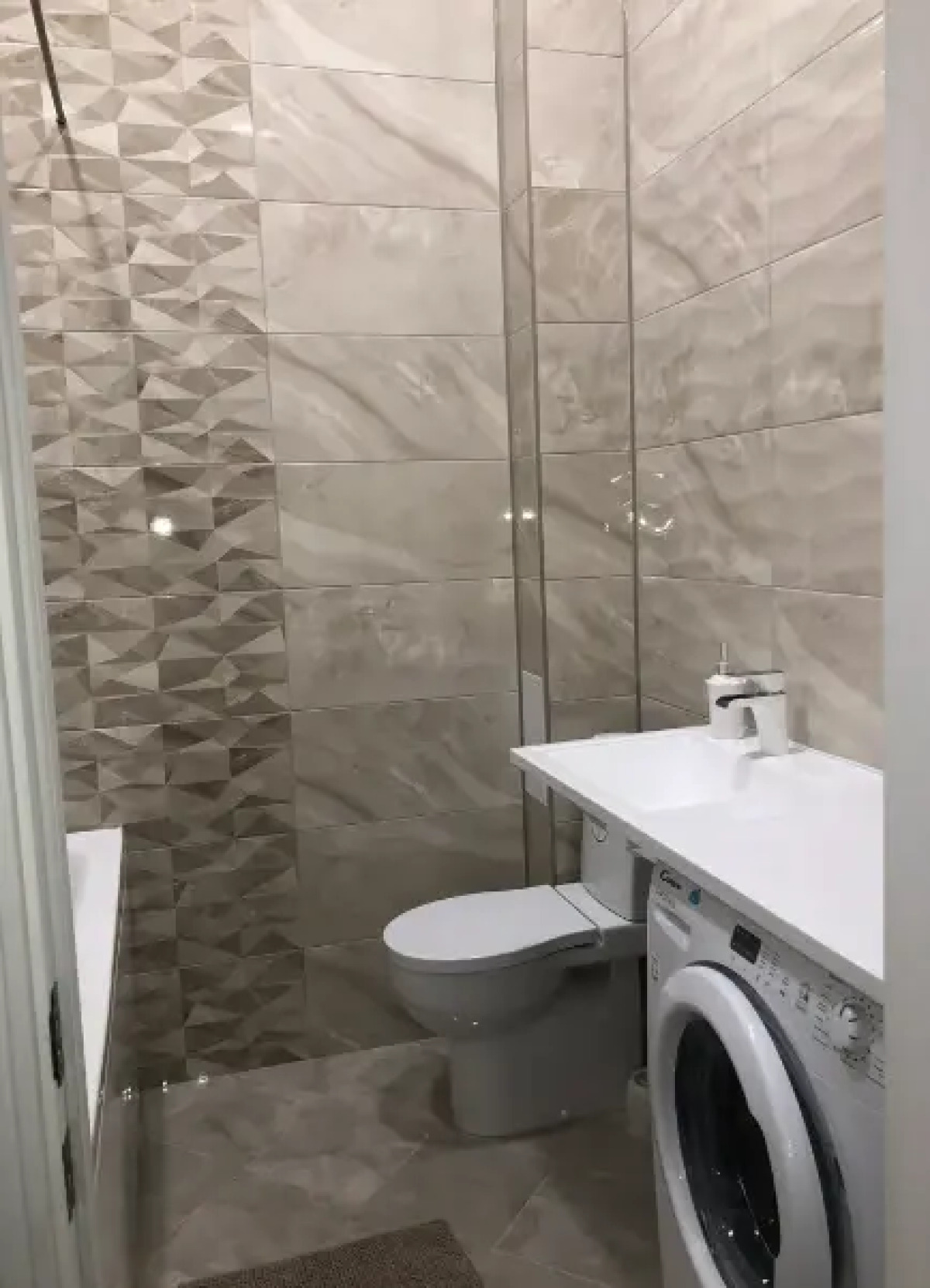 Апартаменты на улице Октябрьской Революции 223