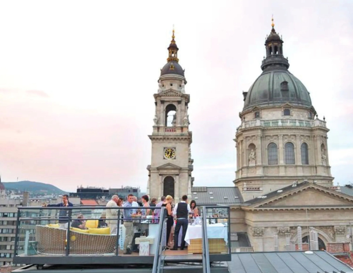 Aria Hotel Budapest by Library Hotel Collection