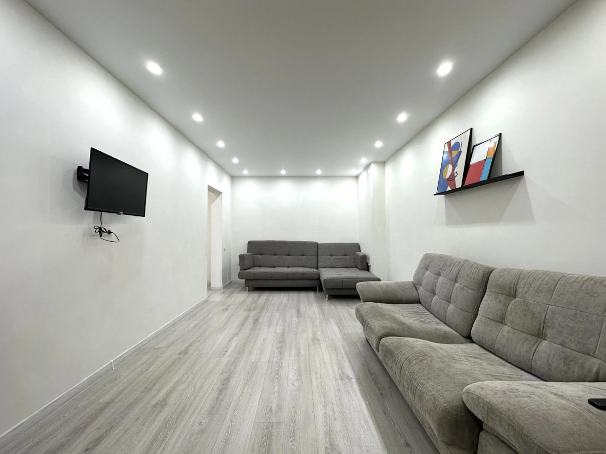 Студия на Смолина 67 в центре от АБЦ апартаменты