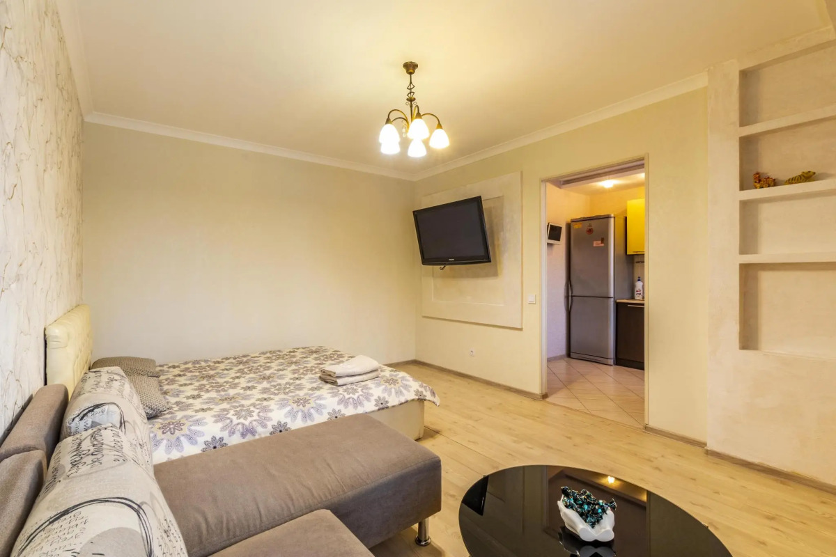 Уральское Гостеприимство на улице Уральских Рабочих