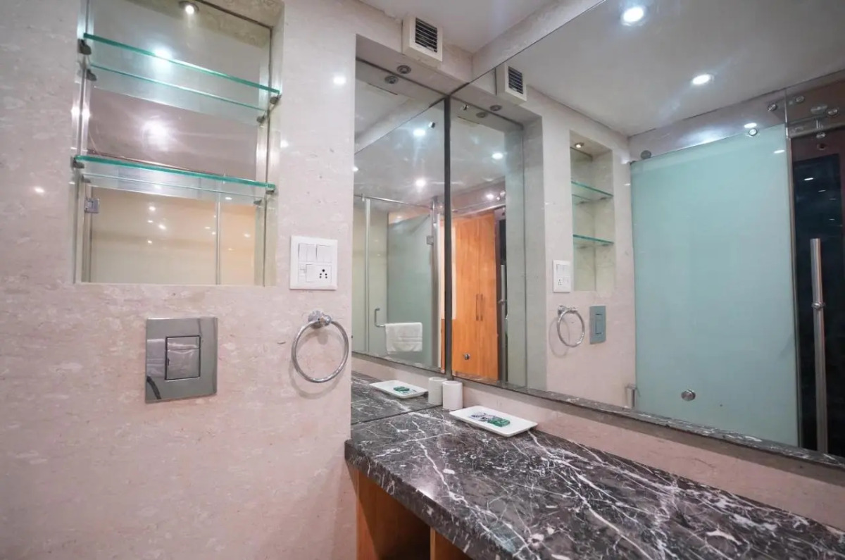 Airport Hotel Grand Delhi