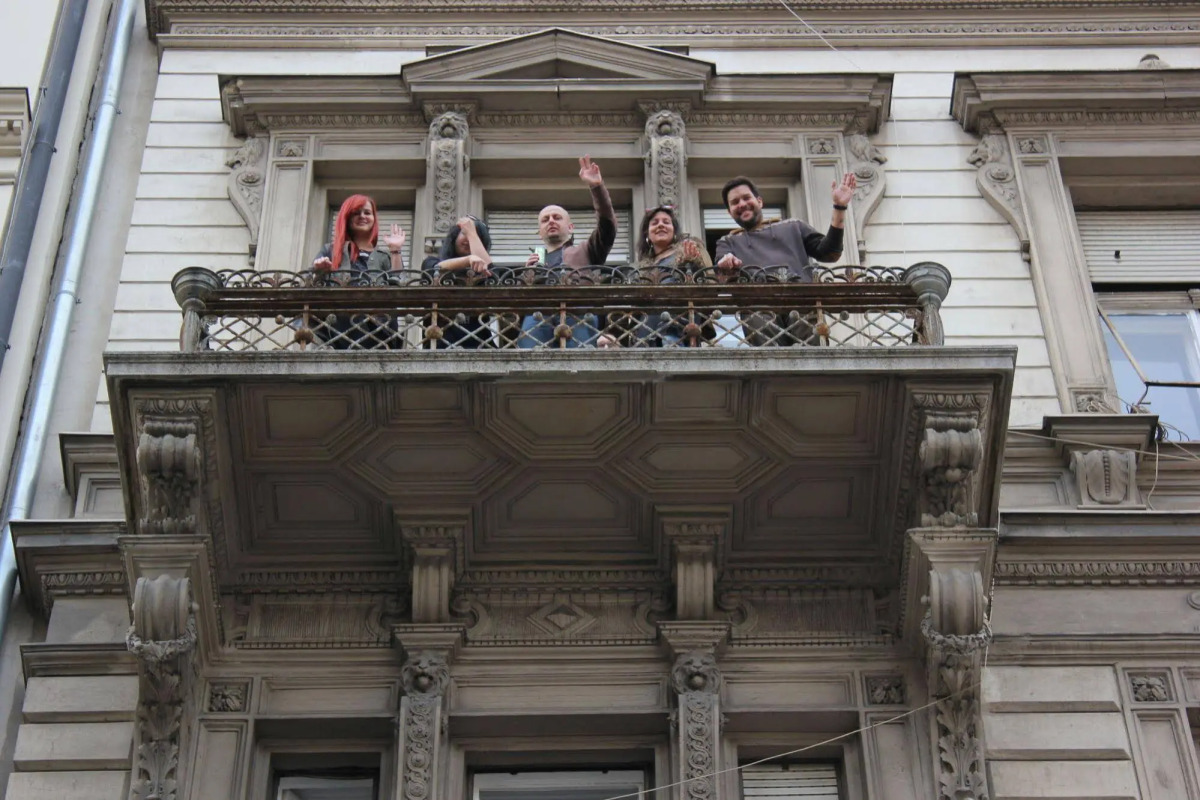 Pal's Hostel & Apartments