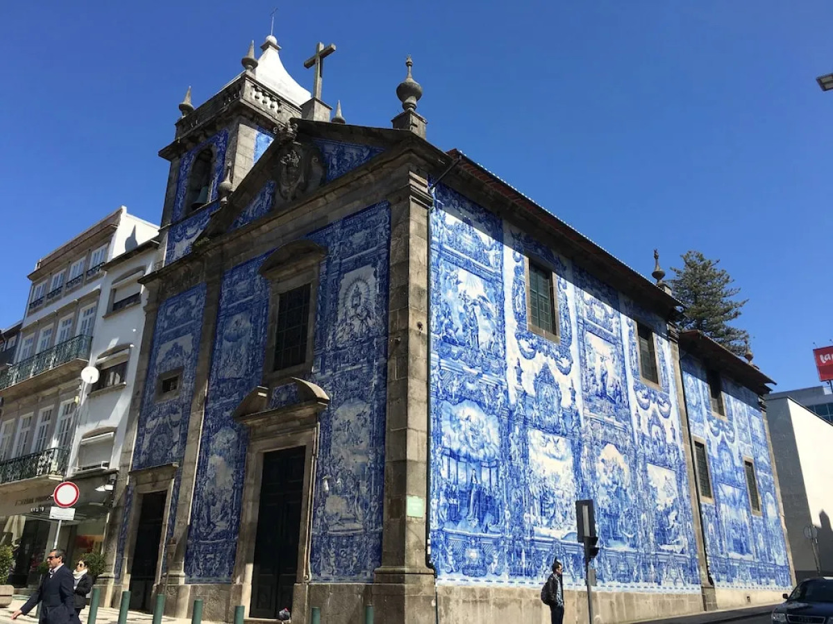 Urban Garden Porto Central Hostel
