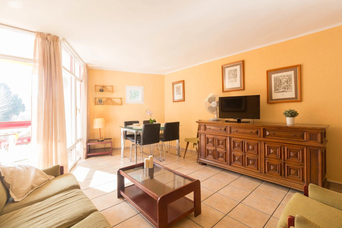 Apartamento Córcega Ref. 1065  by Iberplaya