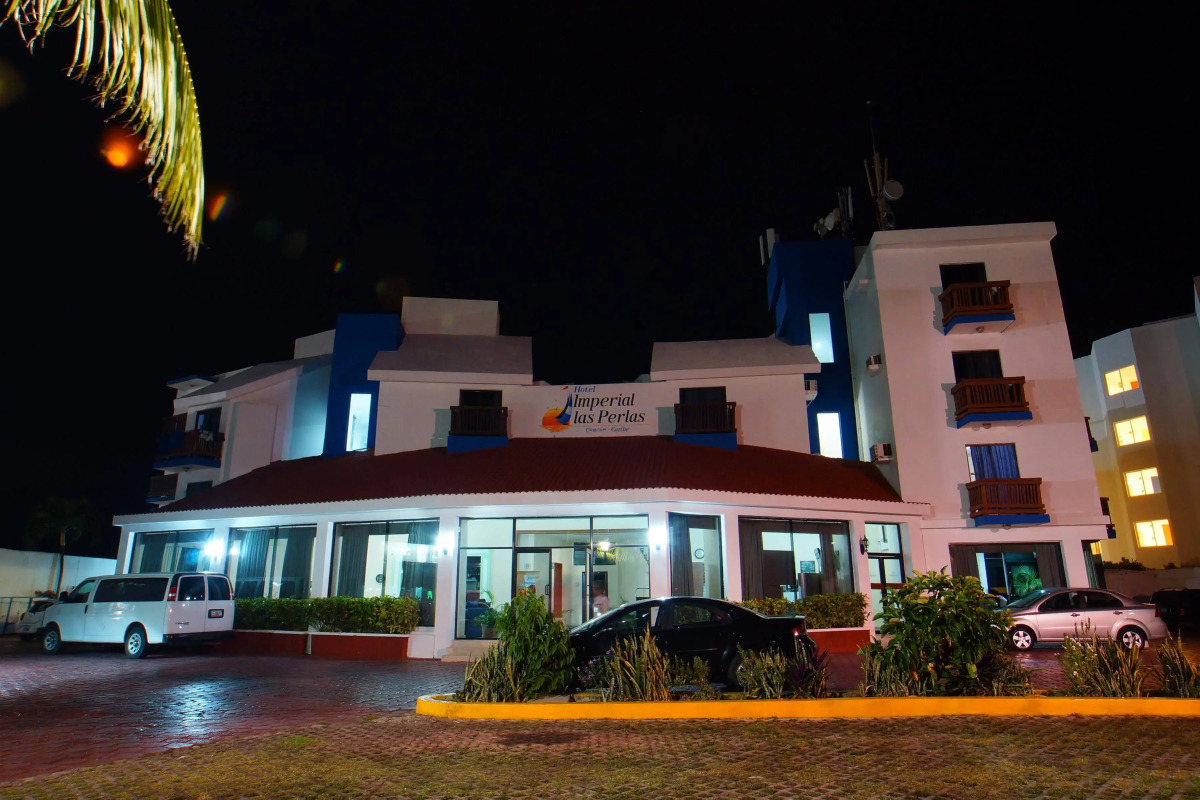 Hotel Imperial las Perlas