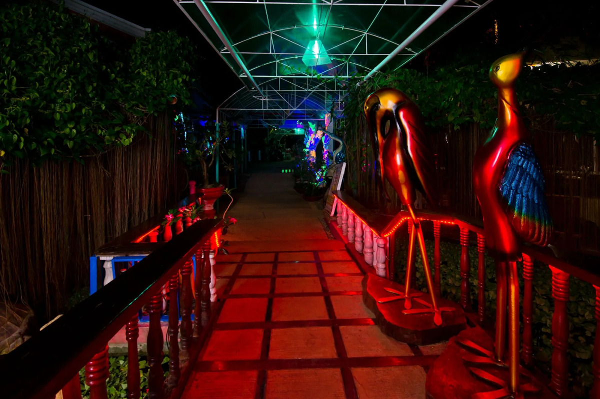 Deep Forest Garden Hotel