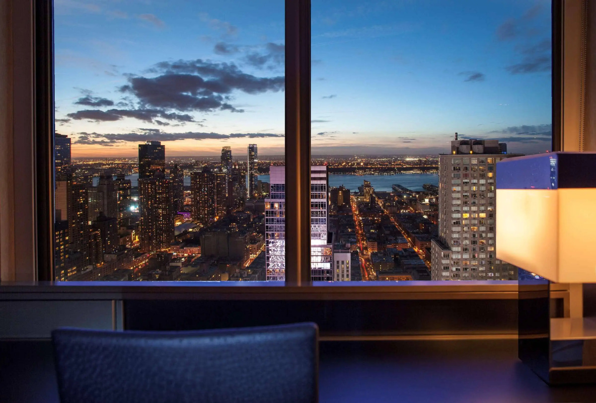 W New York - Times Square