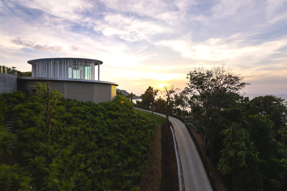 Отель The Shore at Katathani