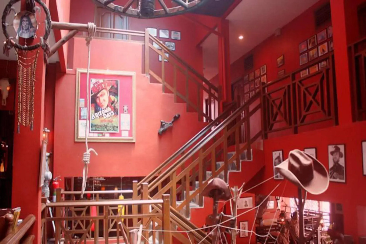 Buffalo Bill Hotel Koh Chang