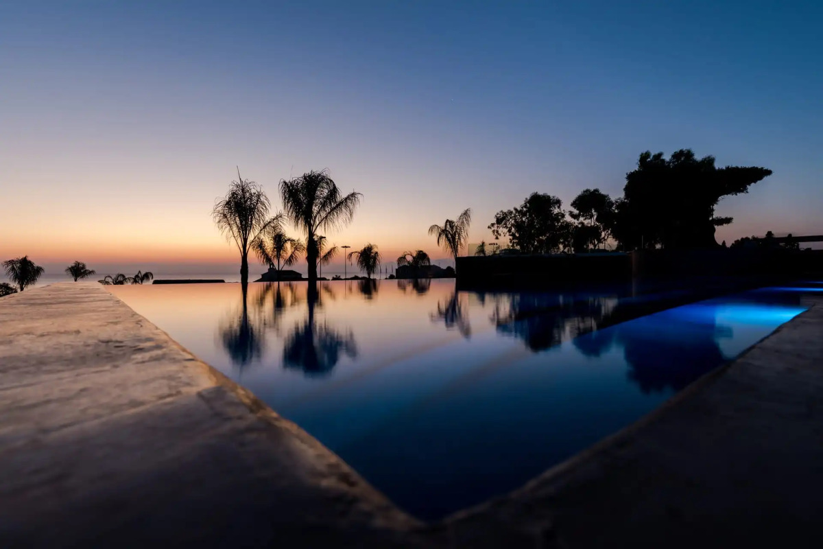 Cavo Zoe Seaside Hotel