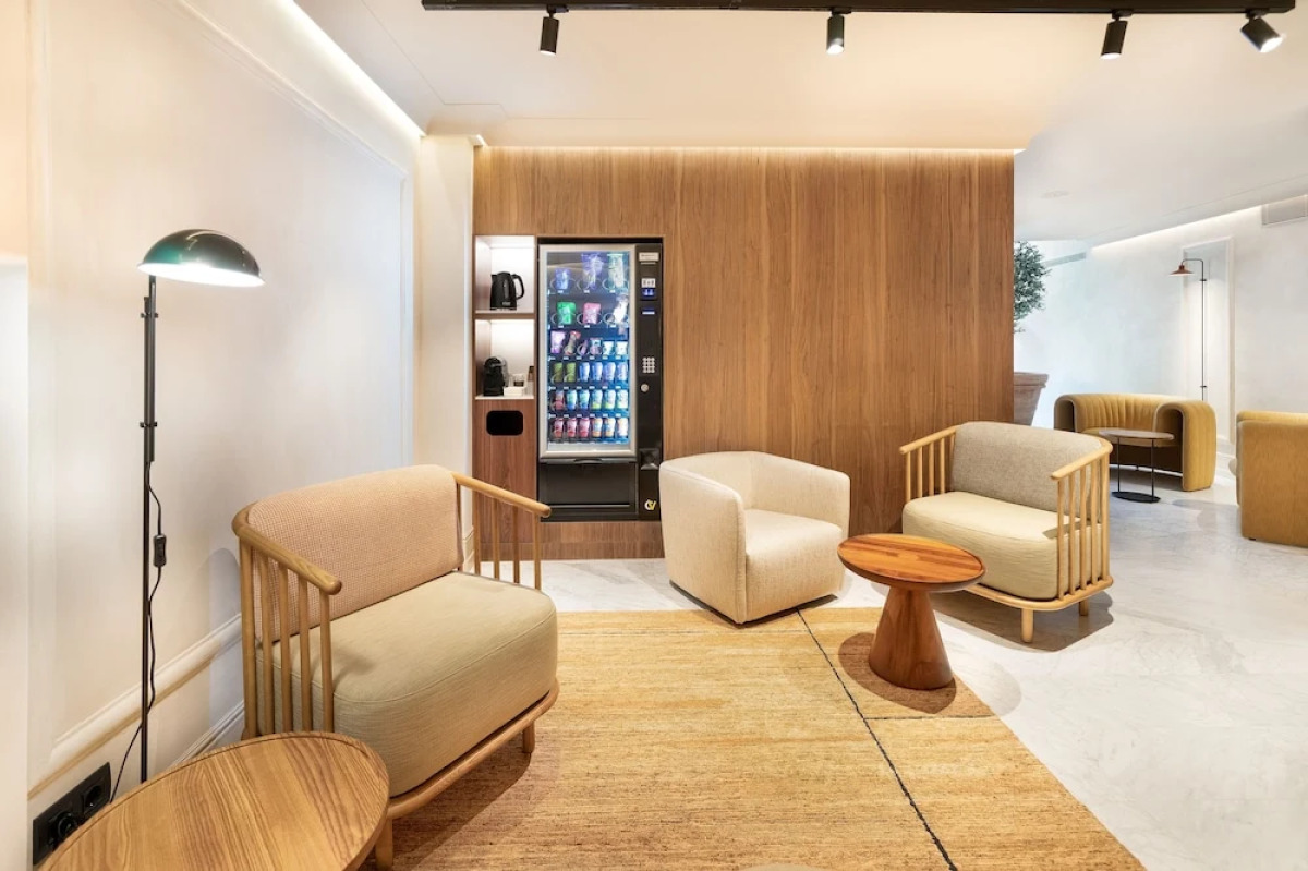 Отель Caledonian