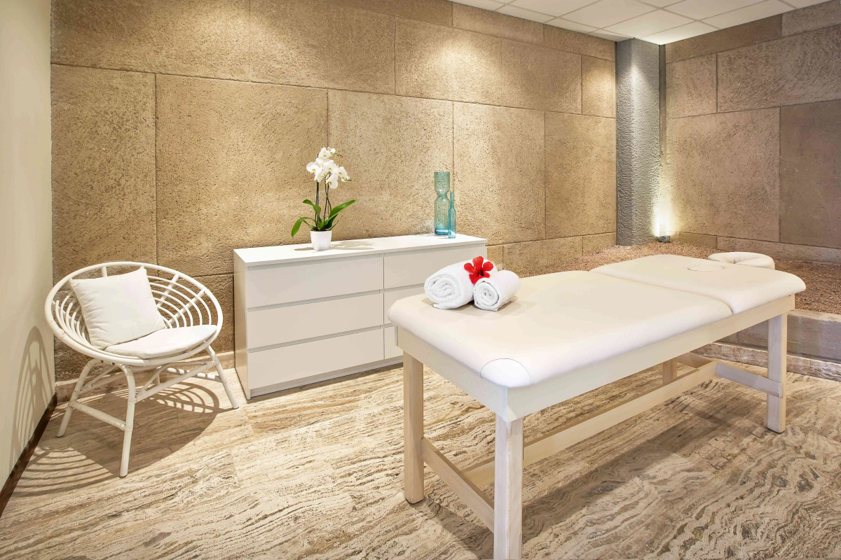 Курортный отель Sheraton Rhodes Resort