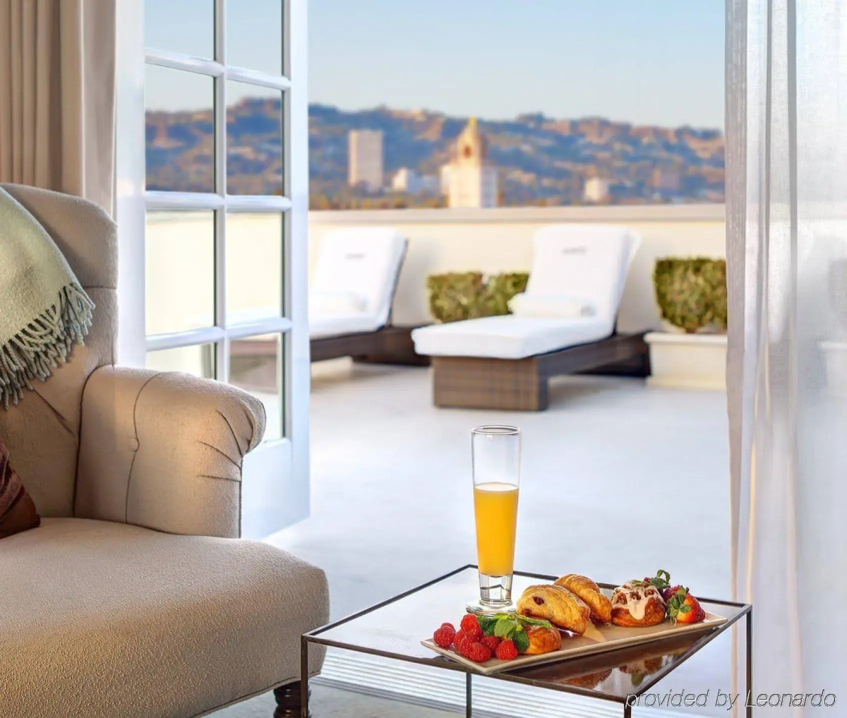 Luxe Hotel Rodeo Drive