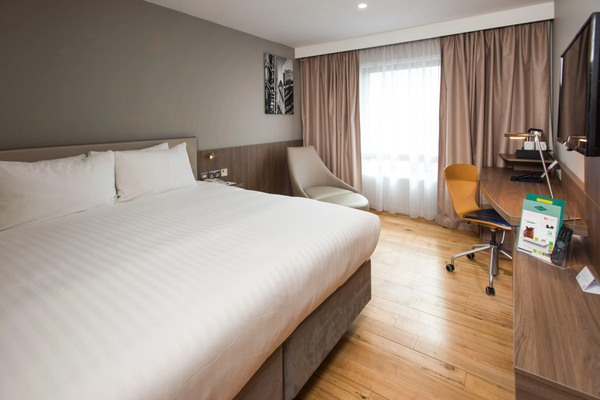 Holiday Inn London - West by IHG