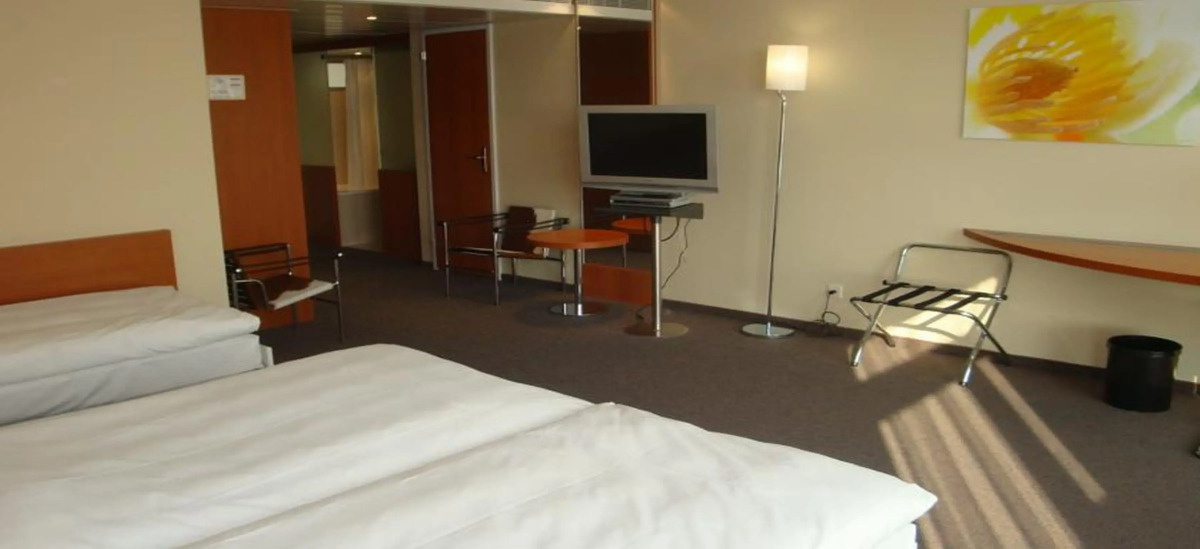 Alpha Palmiers by Fassbind