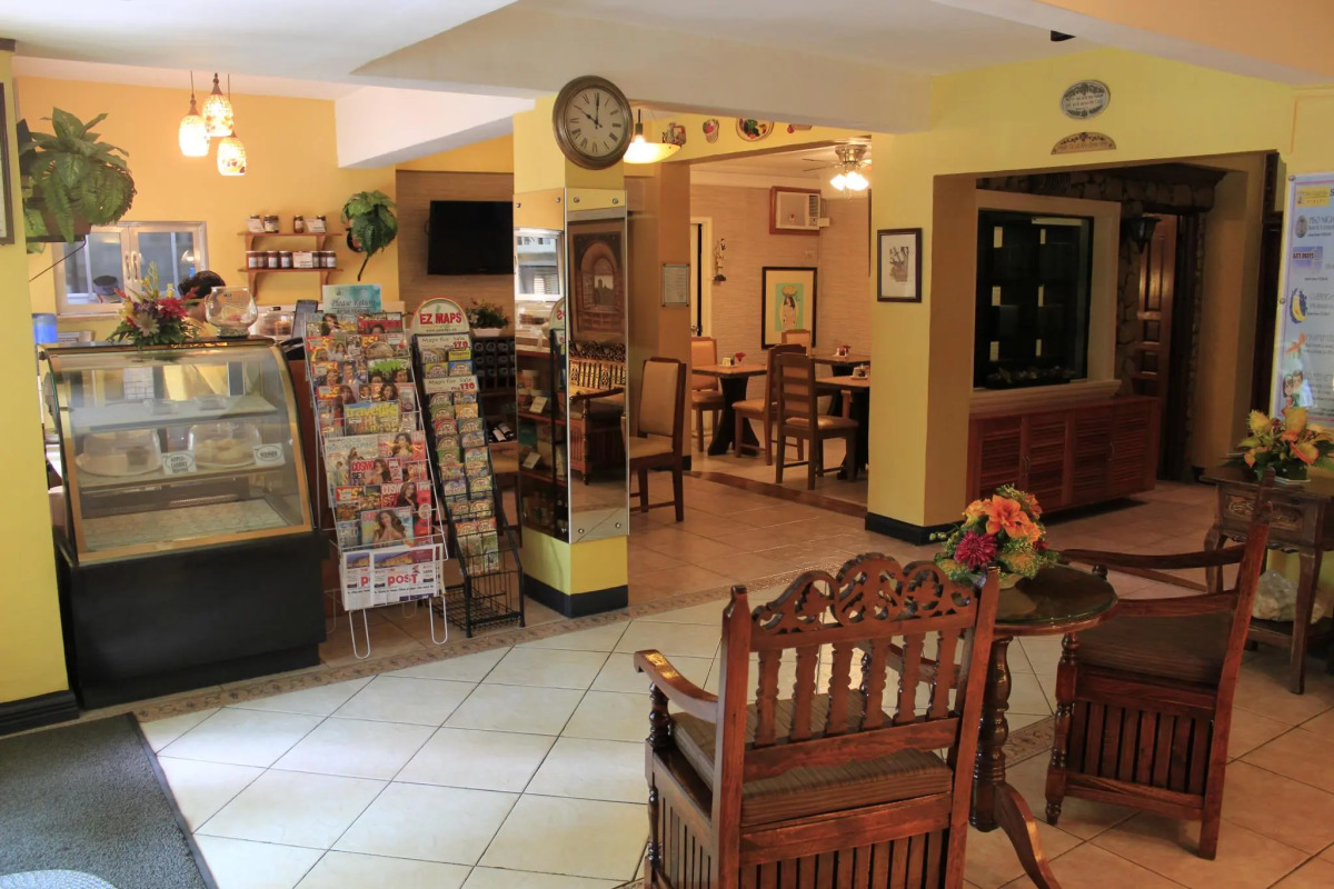 Quoalla Hotel Makati