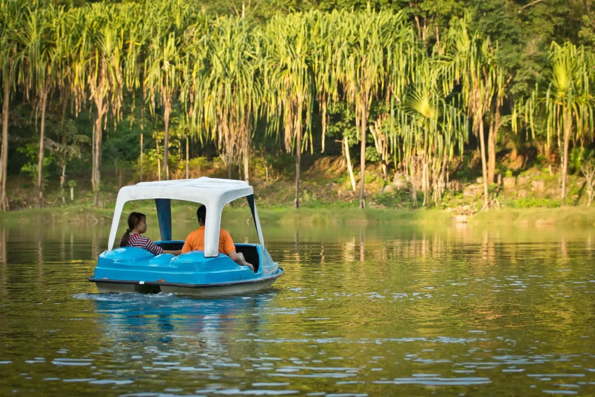 Home Phutoey River Kwai Hotspring & Nature Resort