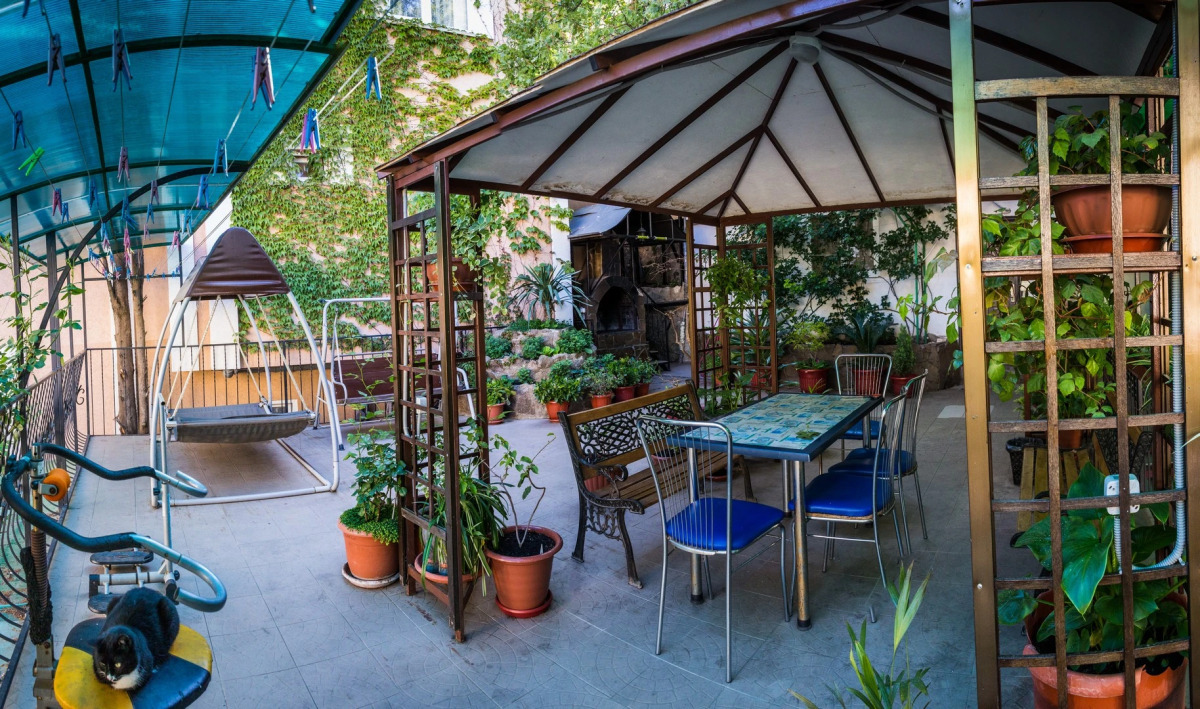 Лукоморье (Алупка)