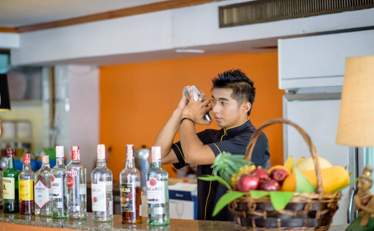 Golden Beach Cha-Am Hotel