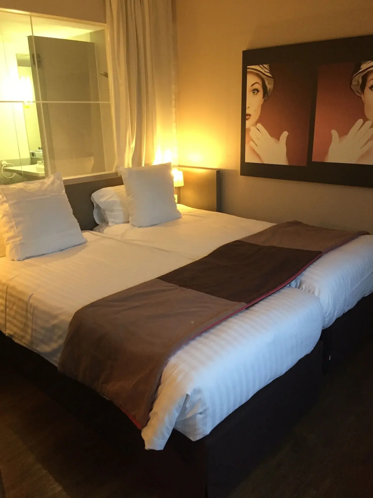 Standing Hotel Suites