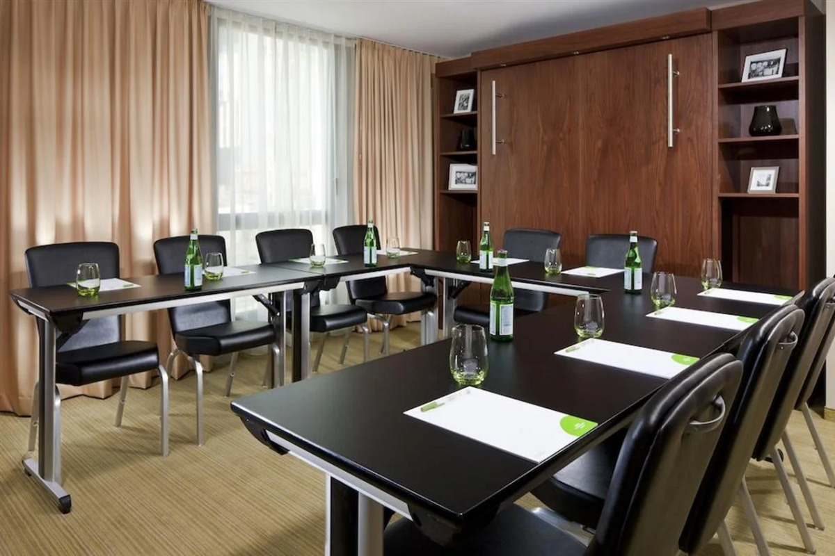 Courtyard by Marriott Paris Arcueil