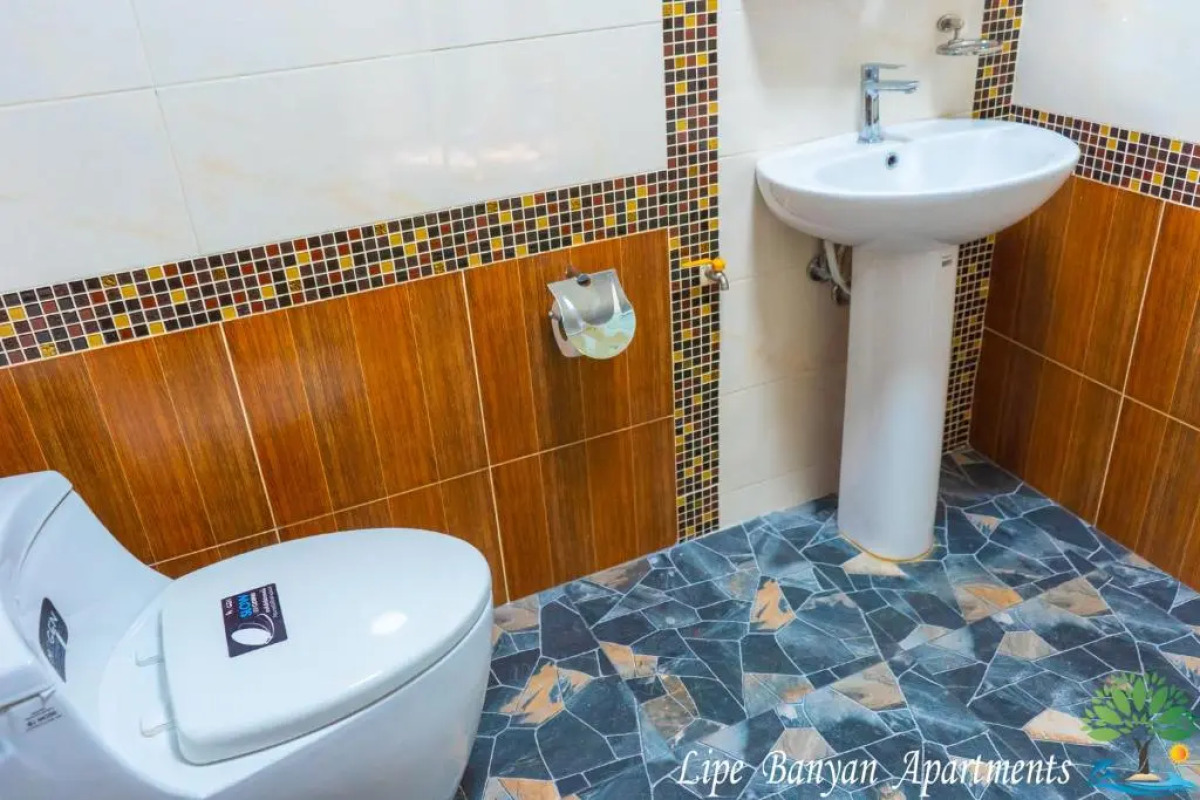 Lipe Banyan Apartments