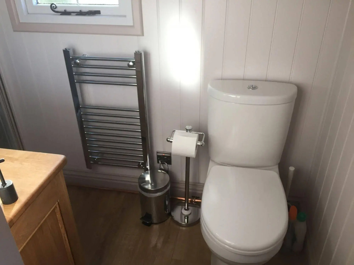 Dawn Chorus Holidays