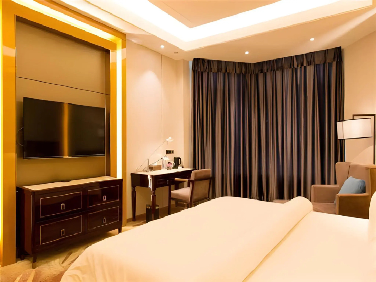 Metropolo Yining Development Zone Hotel
