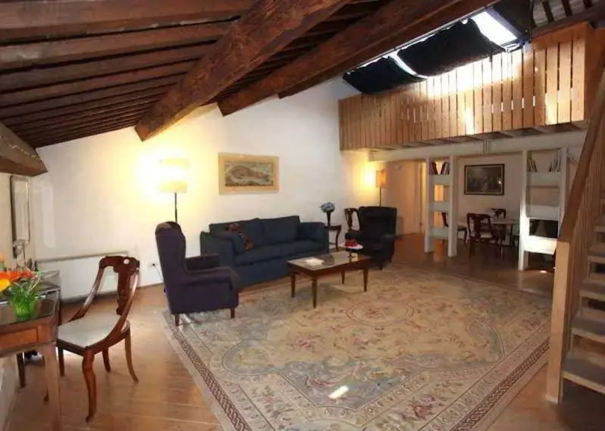 Palazzo Contarini Della Porta Di Ferro