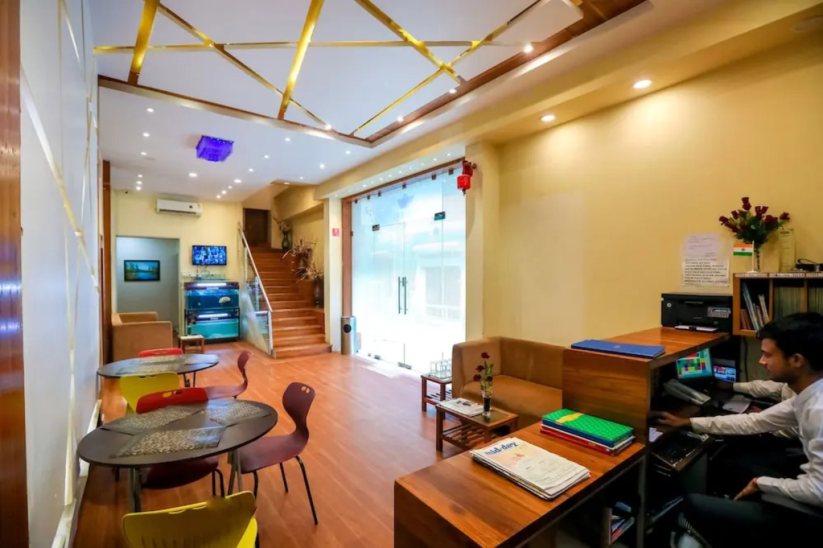 Hotel Apex International