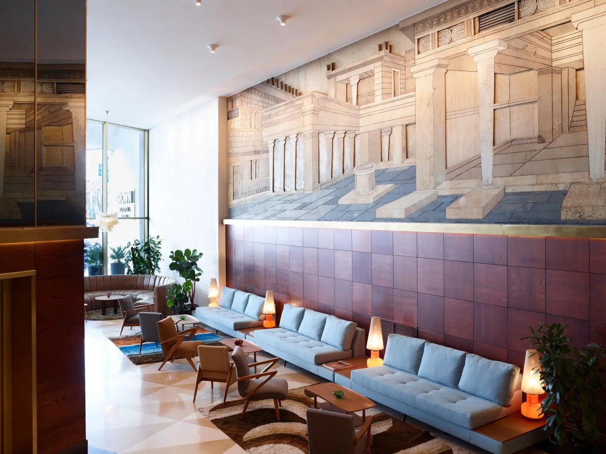 Отель Brown Acropol