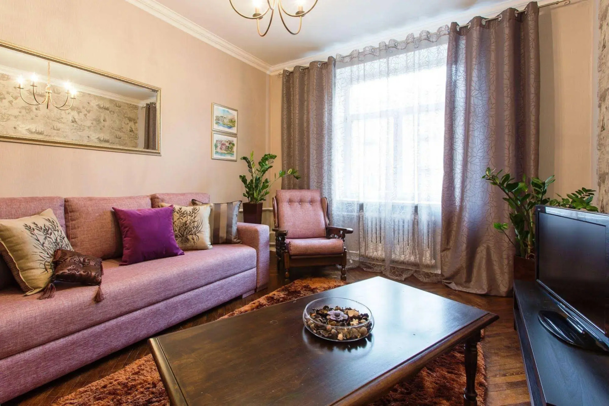 Royal Stay Group Minskrent