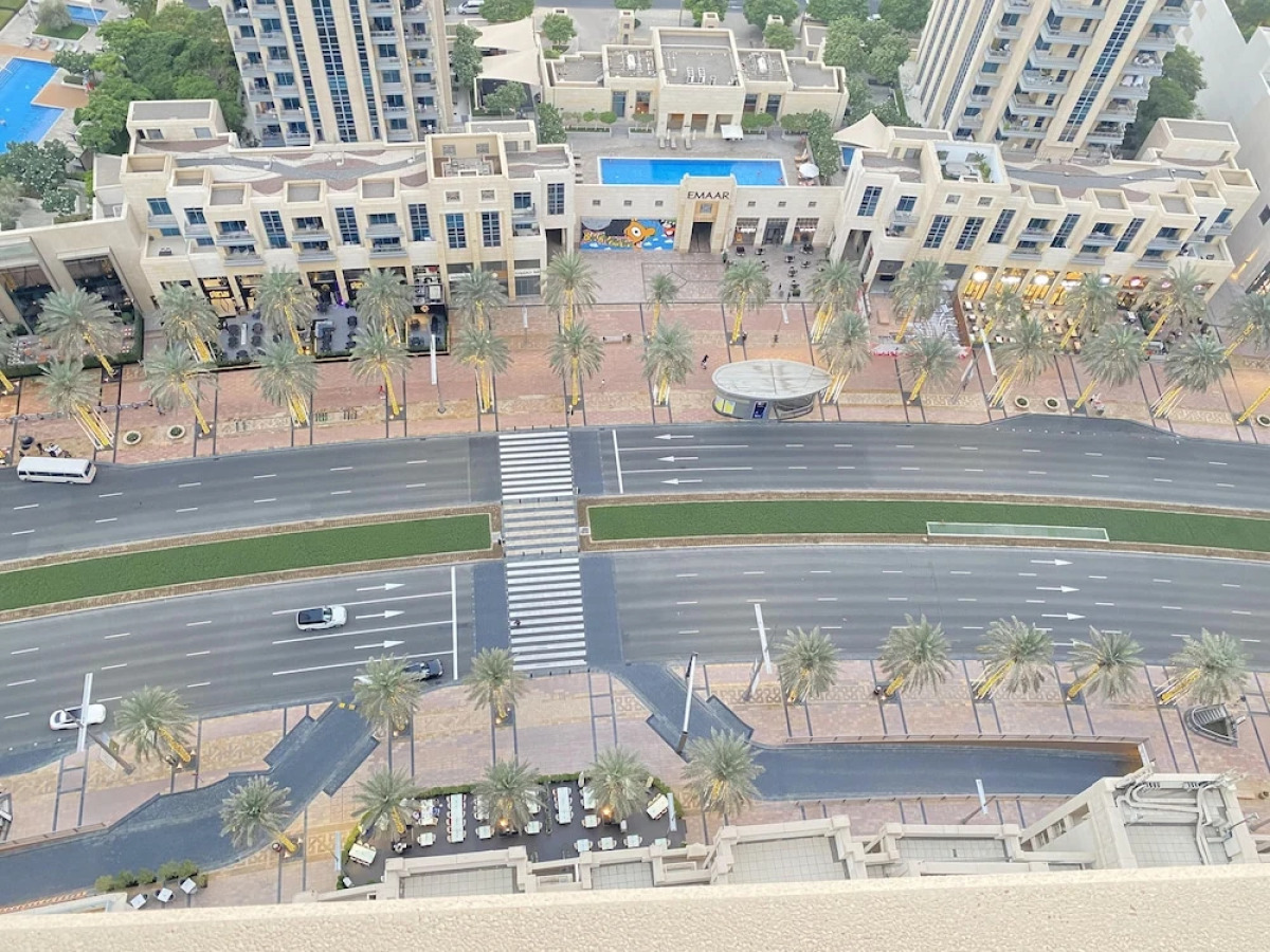 Lux BnB I 29 Burj BLVD I Pool Views