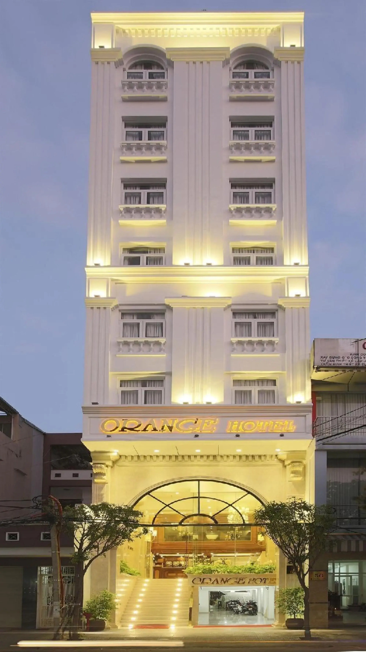 Orange Hotel