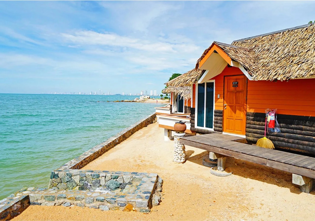 Sunset Village Beach Resort