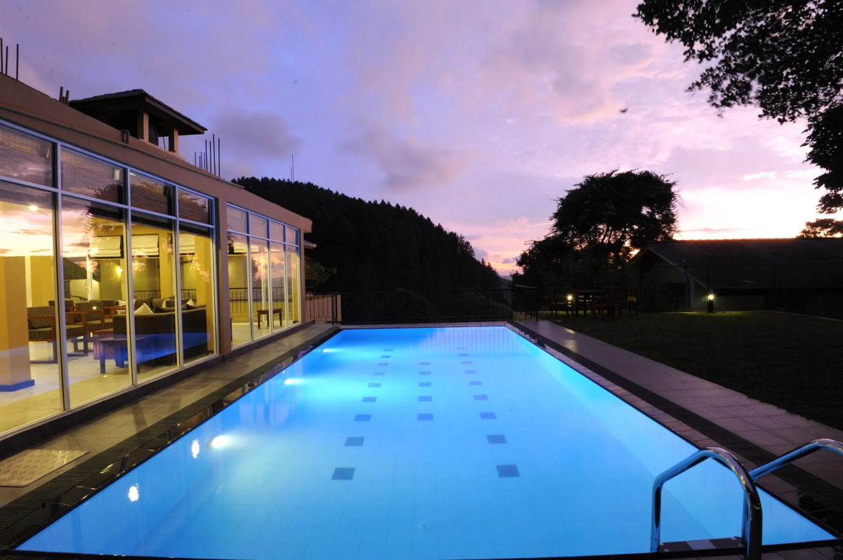 Отель Melheim Kandy Villas