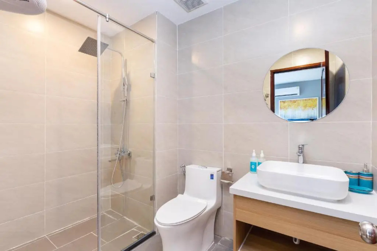 SAZI Resin Hotel - Free Nails/HairWash