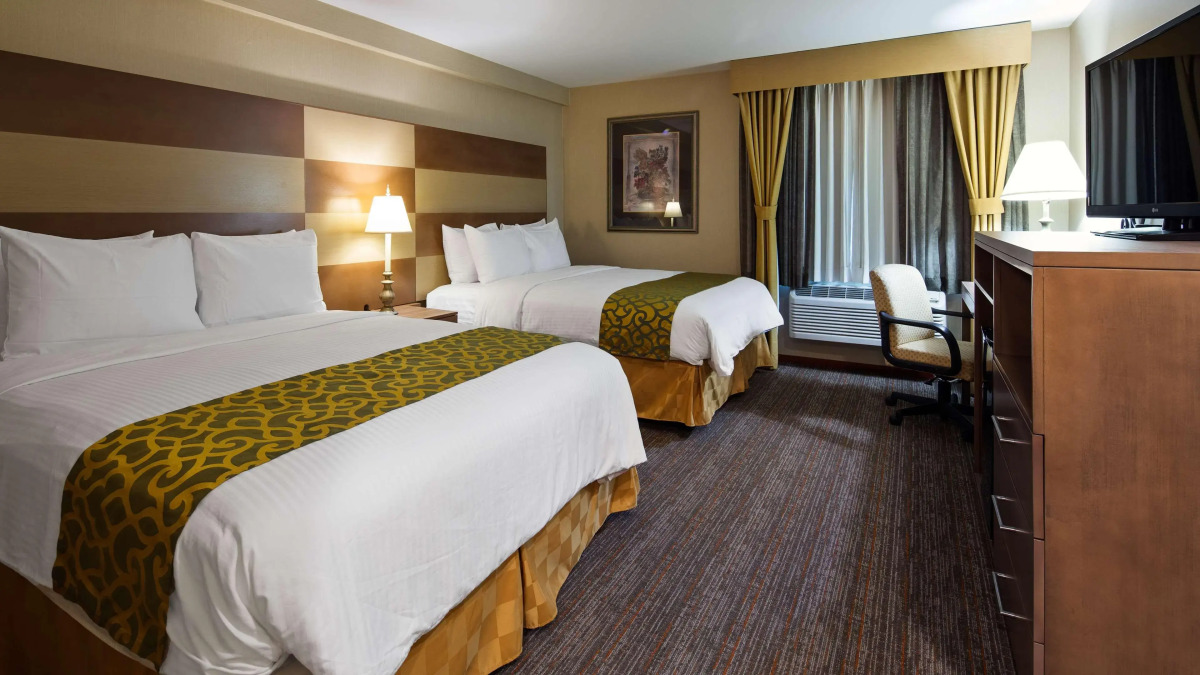 Best Western Queens Court Hotel