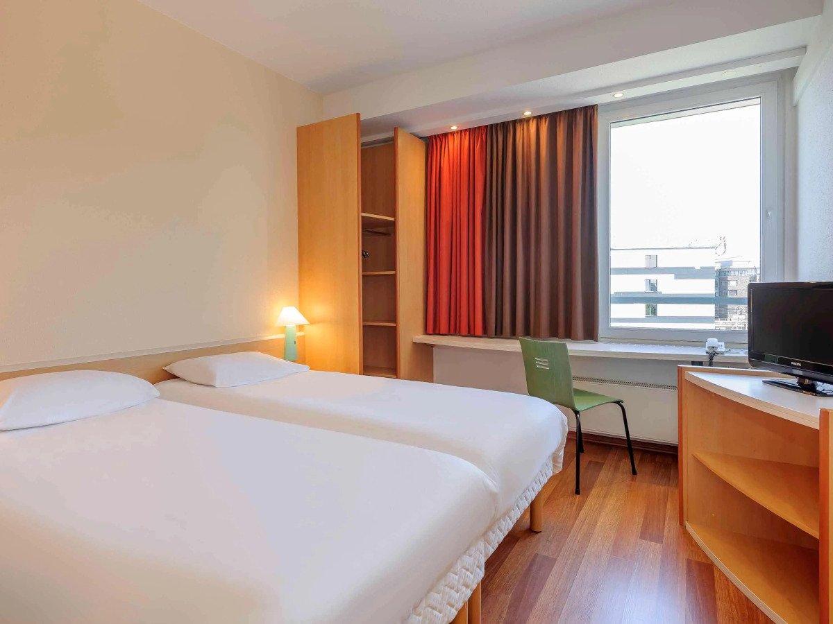 Me and All Hotel Berlin East Side, by Hyatt - NEW OPENING