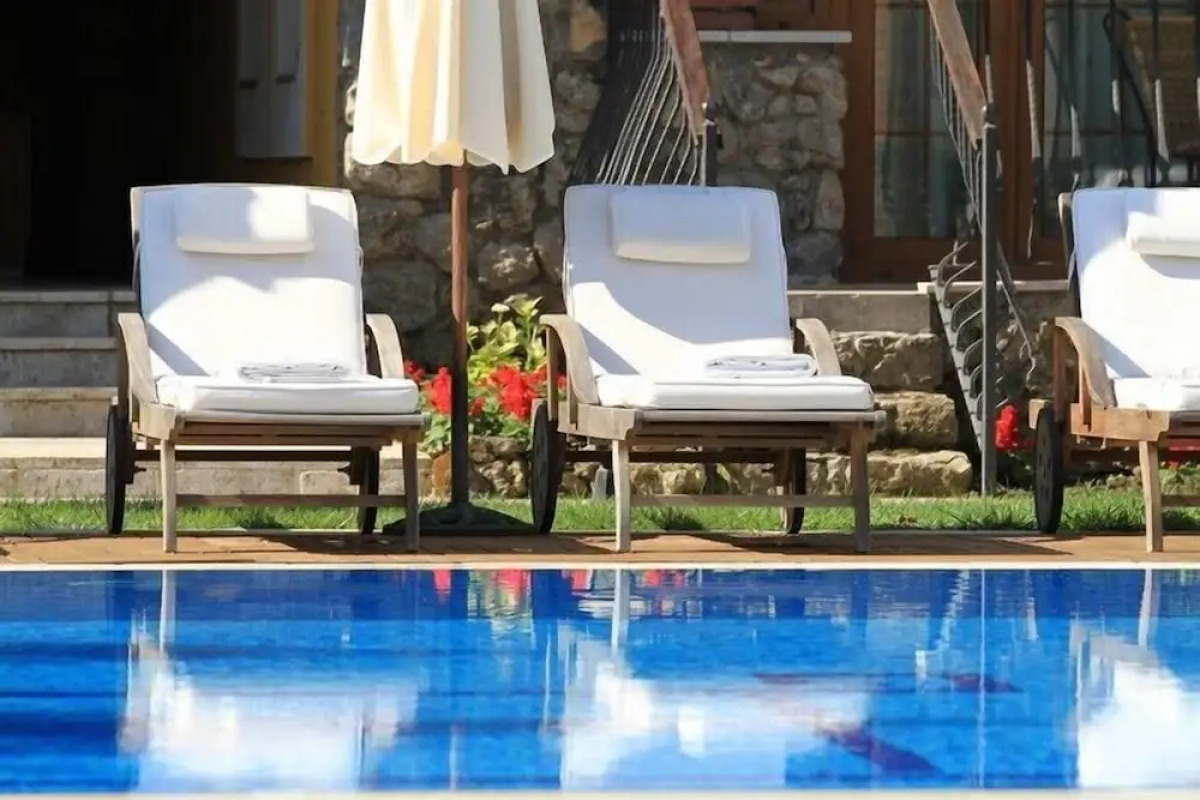 The Olive Tree Studios - Adults Only