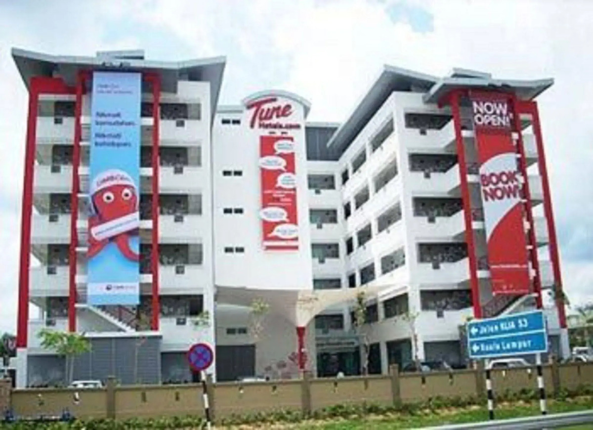 Tune Hotel KLIA Aeropolis