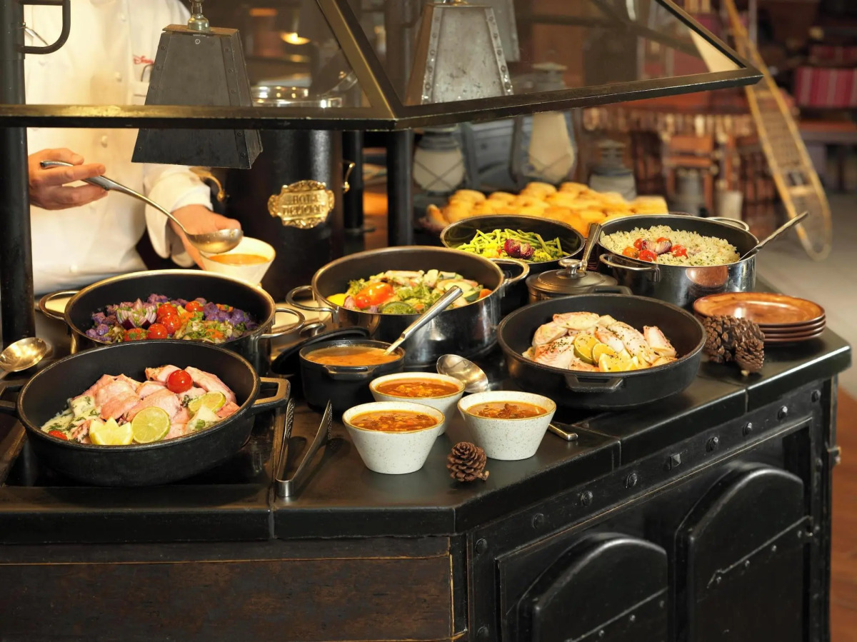 Disney Sequoia Lodge