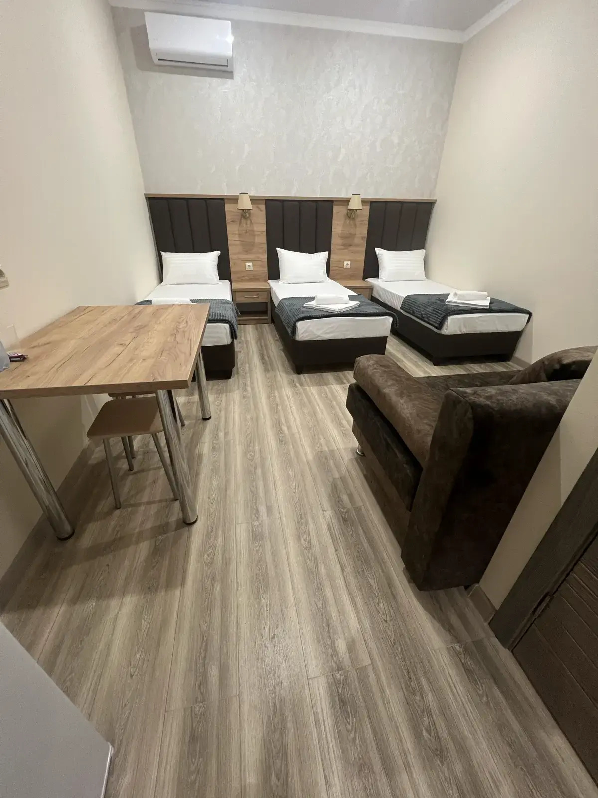 Адонис (Дивноморское)