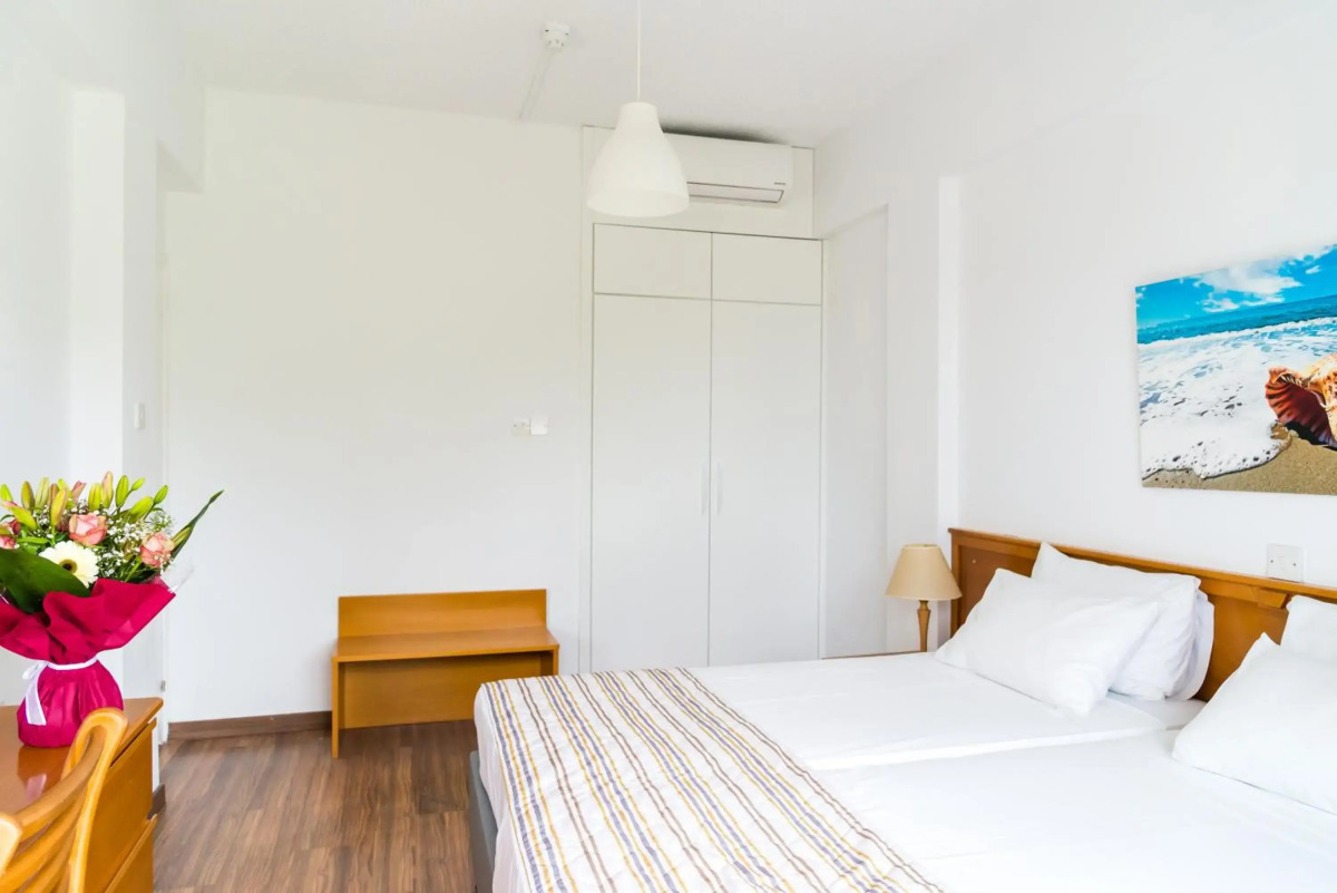 Helios Bay Hotel Apartments