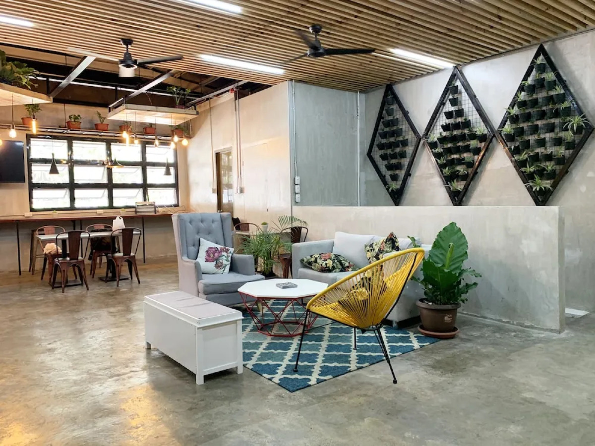 HappyNest Hostel Cebu